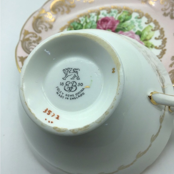 RARE EB Foley pink Cabbage Rose with Gold Filigree teacup and Saucer.  signed - Picture 4 of 6